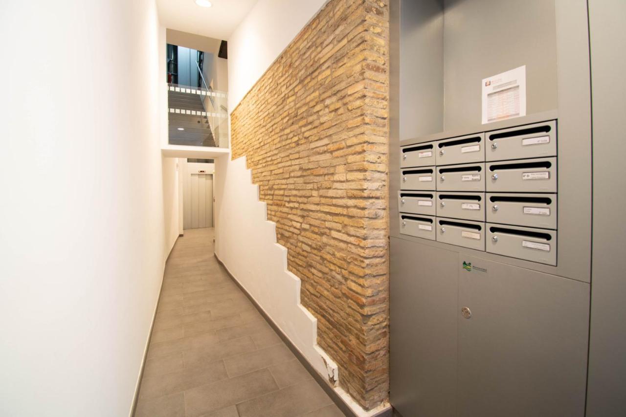 Acogedor Apartamento En El Corazon De Pamplona Kültér fotó